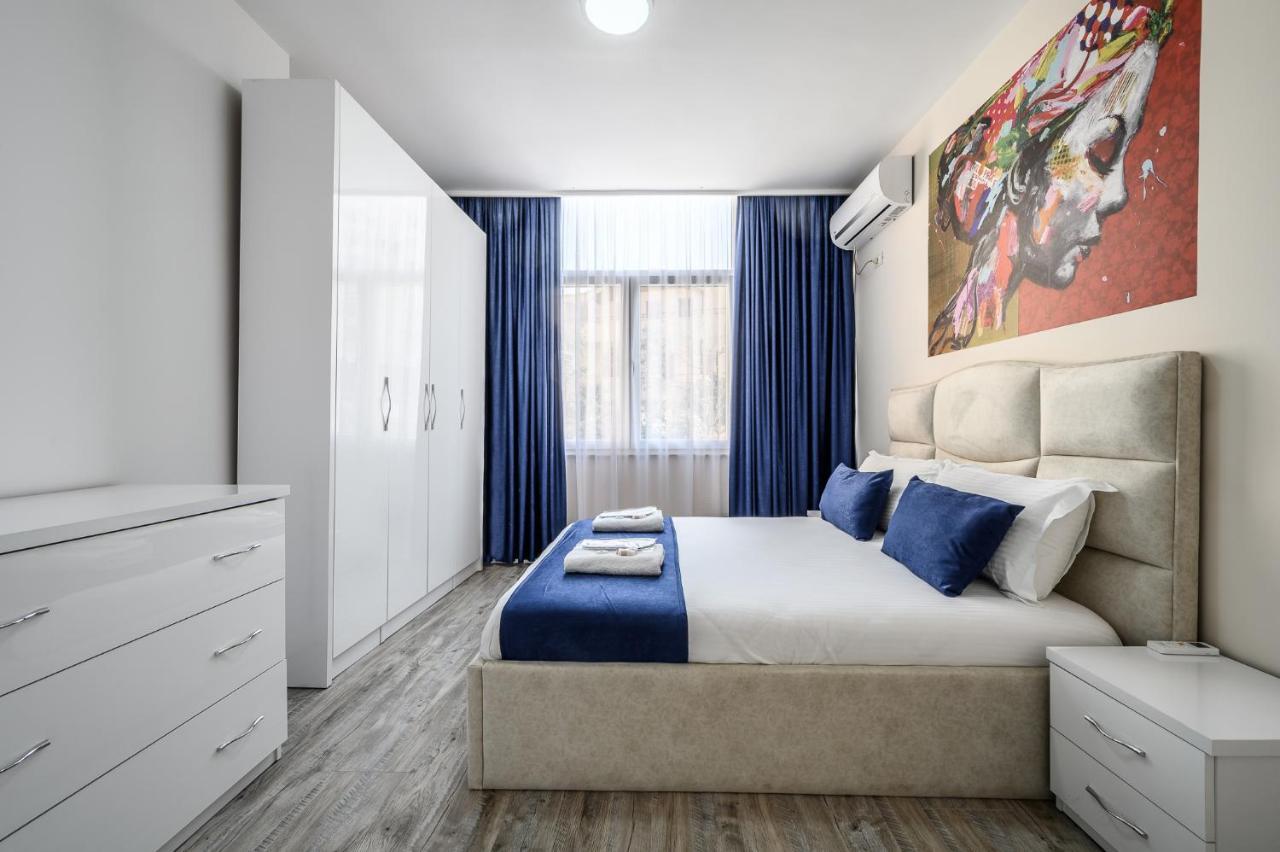 Miku Apartment-Modernly Designed Downtown 地拉那 外观 照片