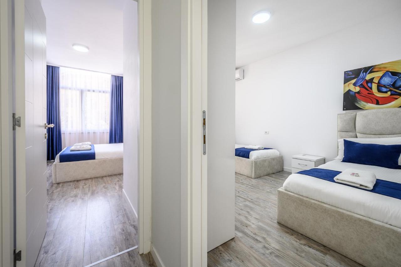 Miku Apartment-Modernly Designed Downtown 地拉那 外观 照片