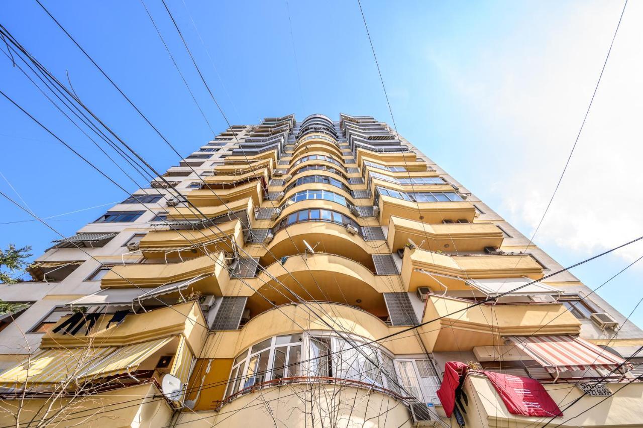 Miku Apartment-Modernly Designed Downtown 地拉那 外观 照片