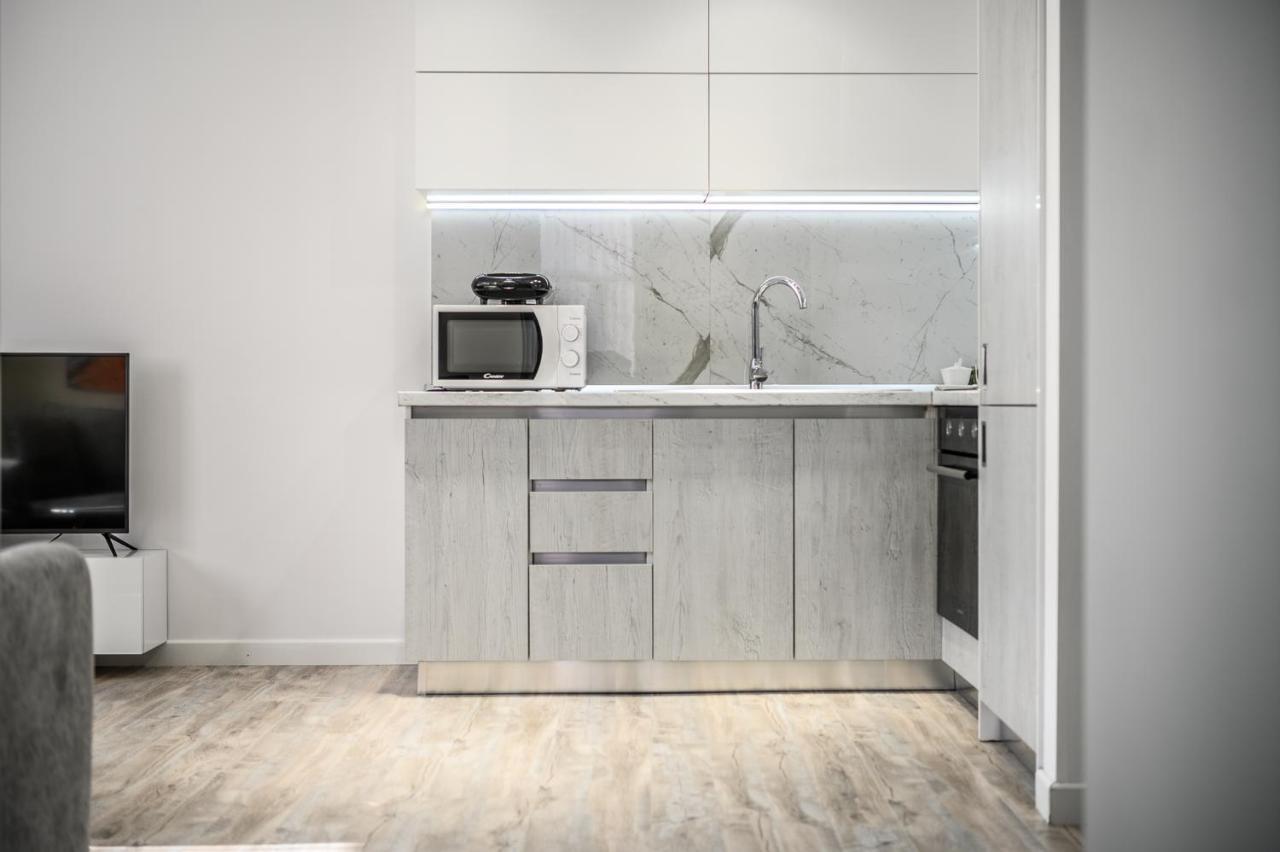 Miku Apartment-Modernly Designed Downtown 地拉那 外观 照片